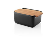 Butter-dish-w-oak-lid-Nordic-kitchen